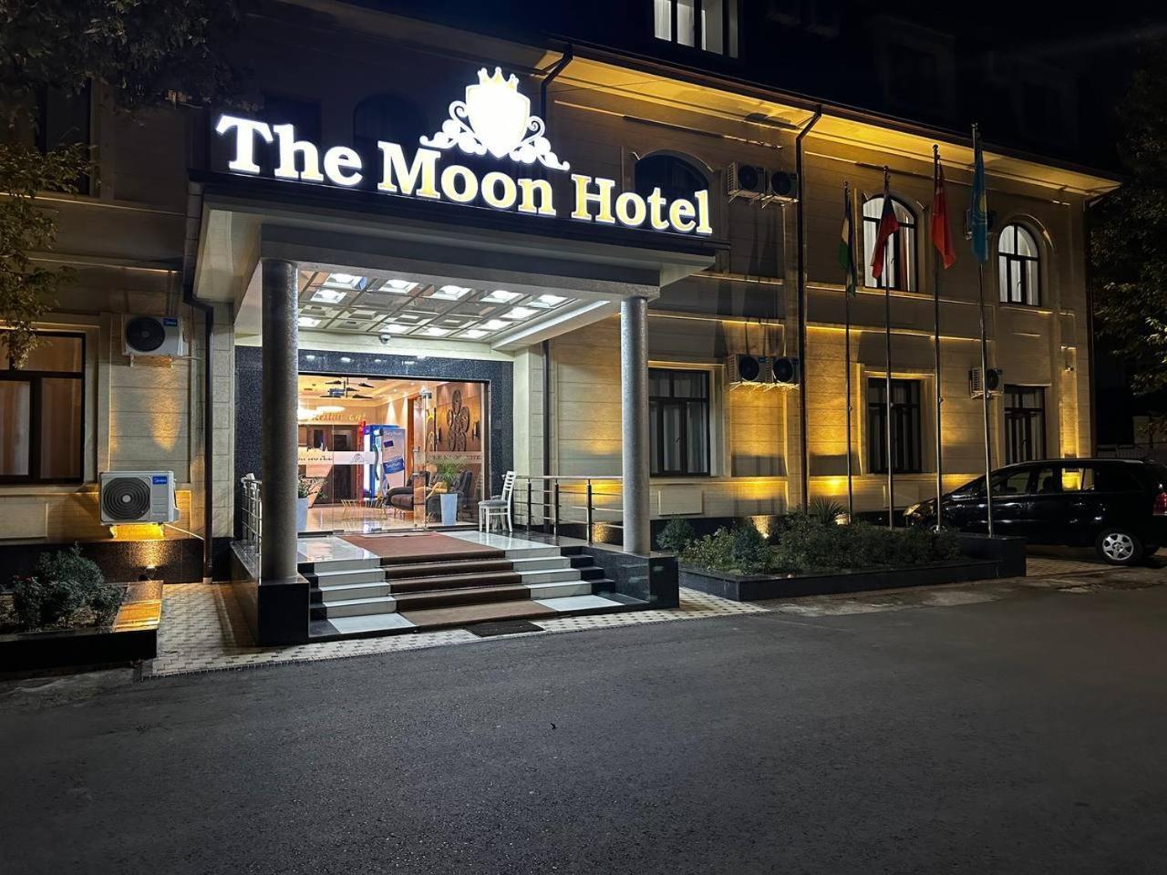 The Moon Tashkent Hotel Eksteriør bilde